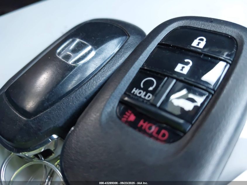 2022 Honda Civic Sport Touring VIN: 19XFL1H80NE016005 Lot: 43269306