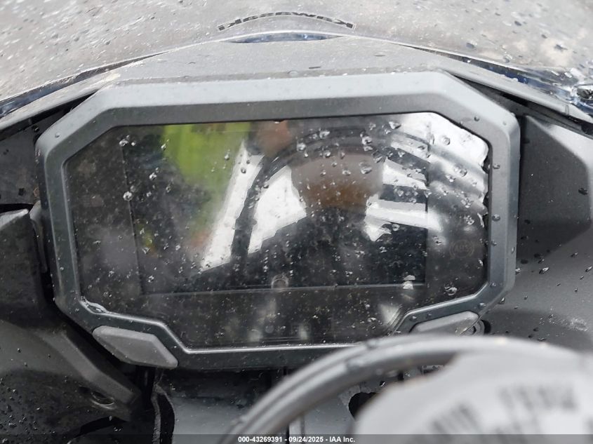 2025 Kawasaki Zx636 K VIN: JKBZXJJ15SA021400 Lot: 43269391