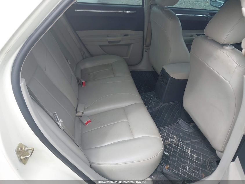 2006 Chrysler 300 Touring VIN: 2C3KA53GX6H510456 Lot: 43269452