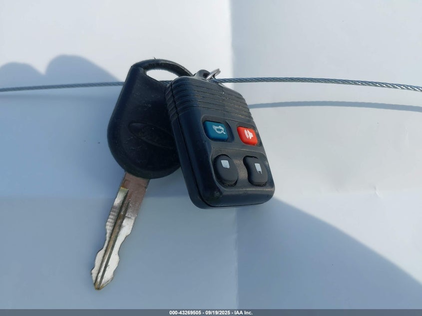 2005 Ford Mustang V6 Deluxe/V6 Premium VIN: 1ZVFT80N755129159 Lot: 43269505