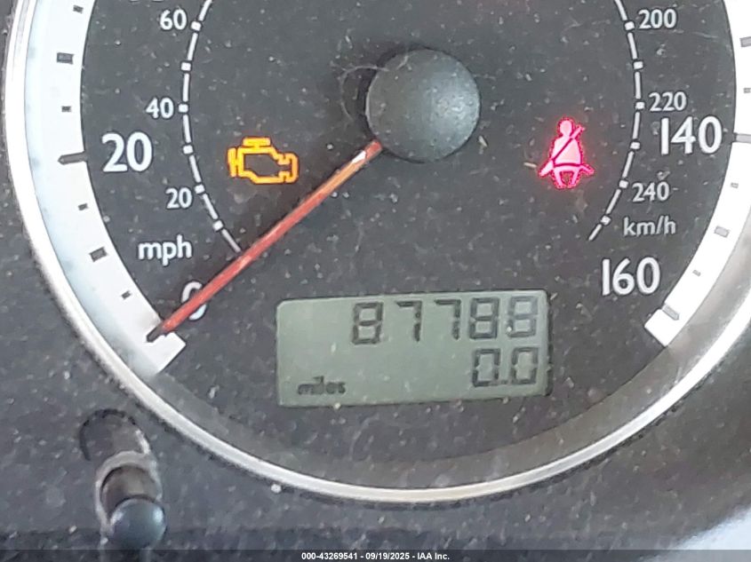 2004 Volkswagen Jetta Gls 2.0L VIN: 3VWSK69M64M013217 Lot: 43269541