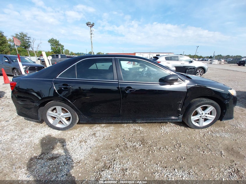 2014 Toyota Camry Se VIN: 4T1BF1FK8EU456118 Lot: 43269597