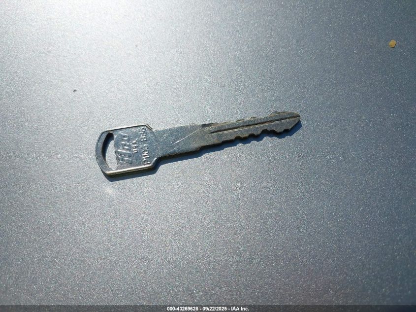 1998 Chevrolet Astro VIN: 1GNDM19W0WB168048 Lot: 43269628