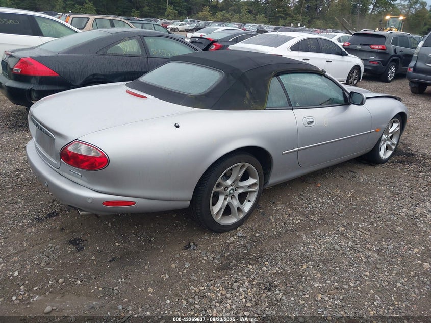 2003 Jaguar Xk8