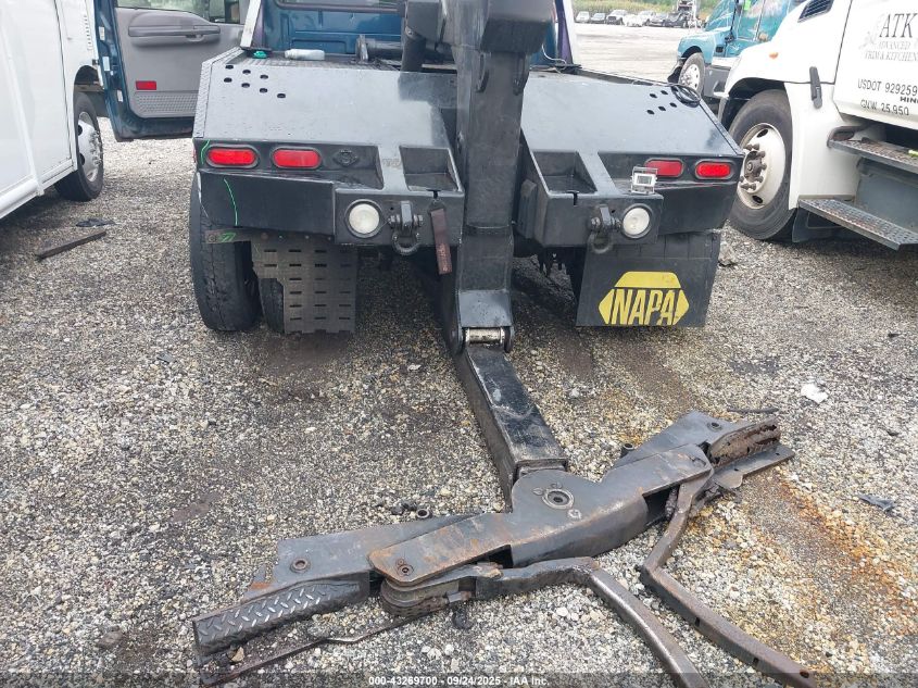 1999 Ford F-450 VIN: 1FDXF47F8XEB74258 Lot: 43269700