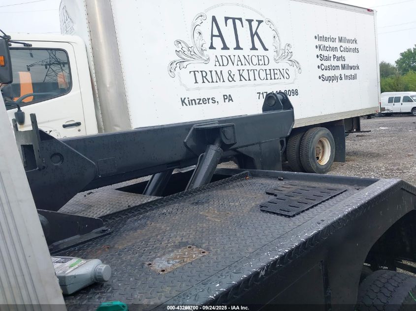 1999 Ford F-450 VIN: 1FDXF47F8XEB74258 Lot: 43269700