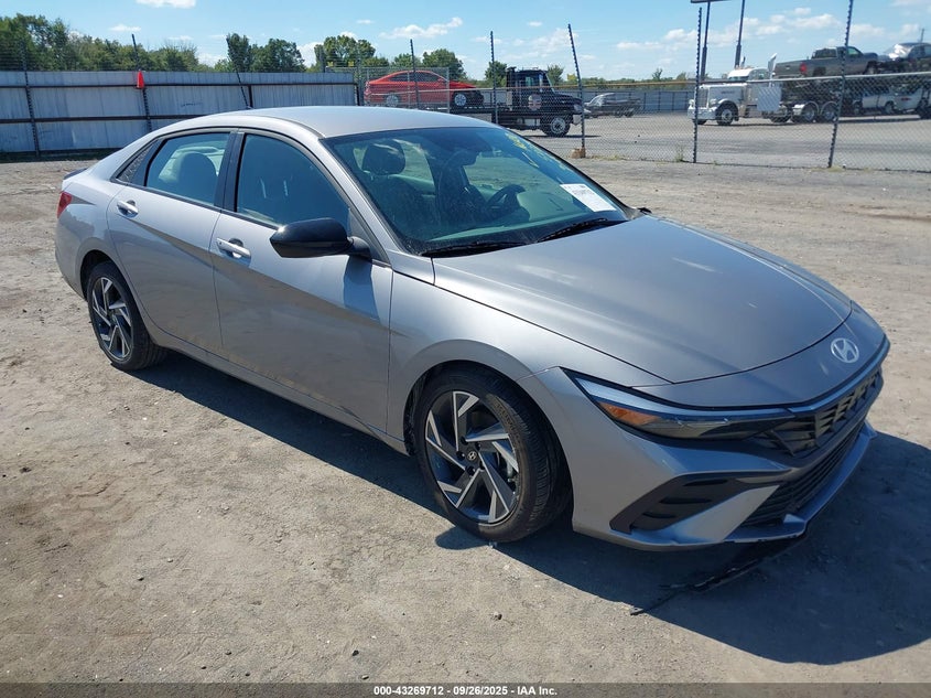 HYUNDAI ELANTRA SEL SPORT