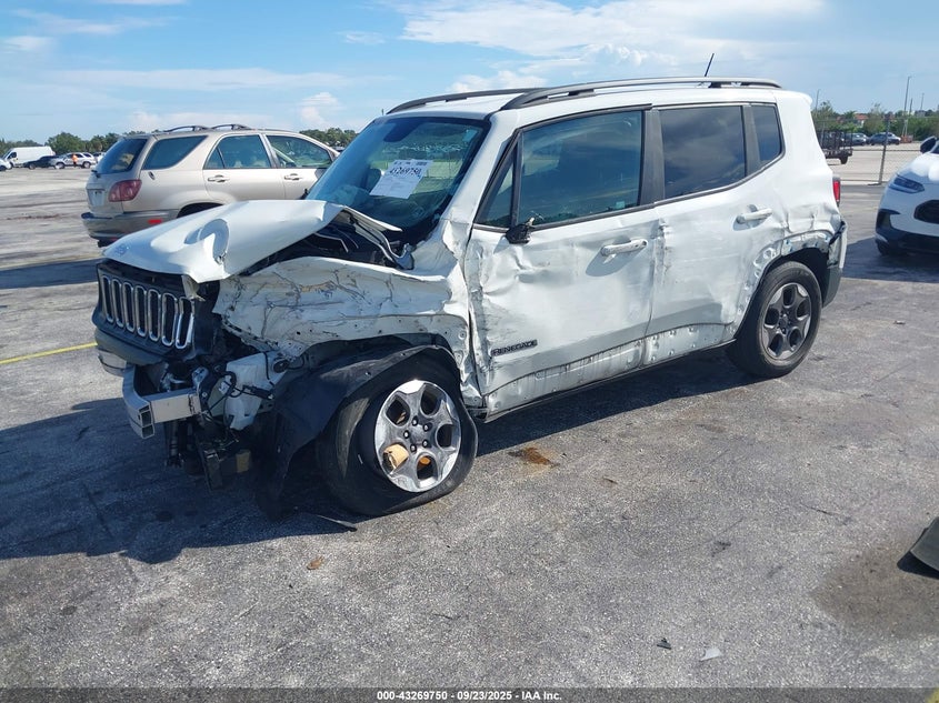 ZACCJAAB8HPF53761 2017 JEEP RENEGADE photo no. 2