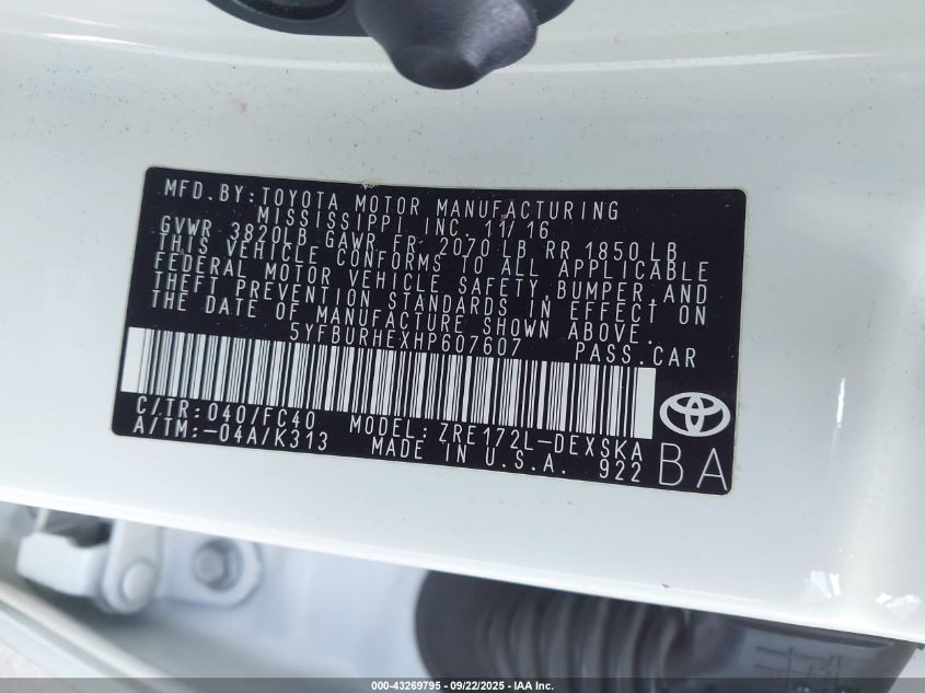 2017 Toyota Corolla Se VIN: 5YFBURHEXHP607607 Lot: 43269795