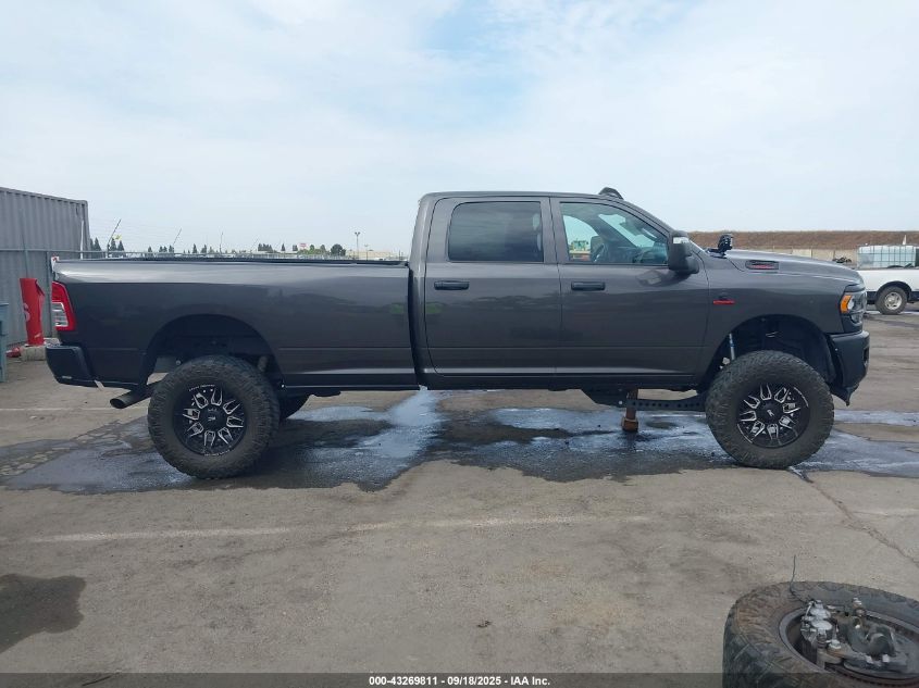 2023 Ram 2500 Tradesman 4X4 8' Box VIN: 3C6UR5HL7PG561831 Lot: 43269811