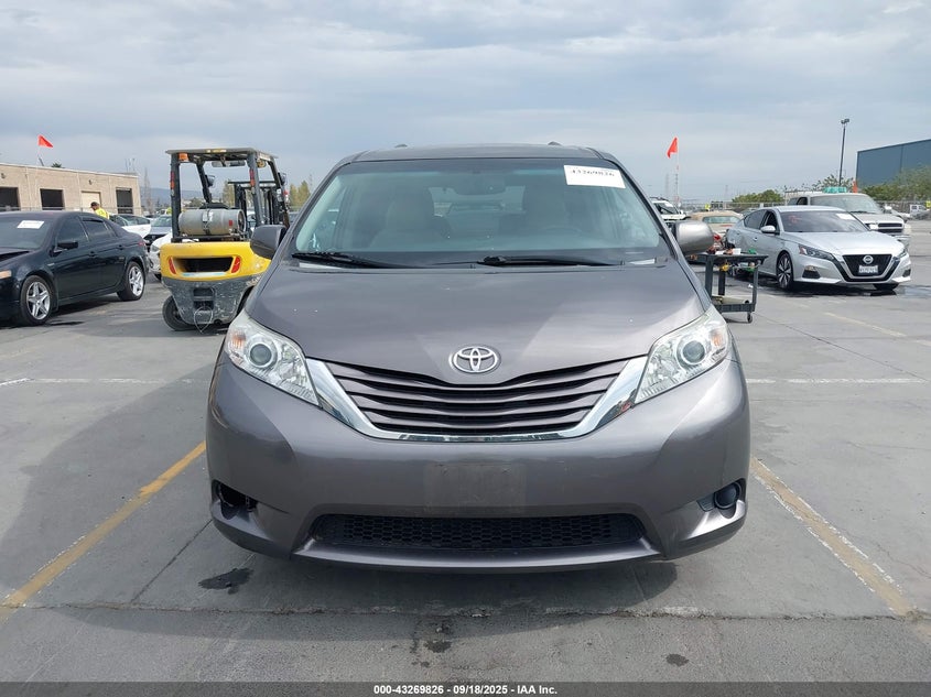 2016 Toyota Sienna Le 8 Passenger VIN: 5TDKK3DC0GS710886 Lot: 43269826