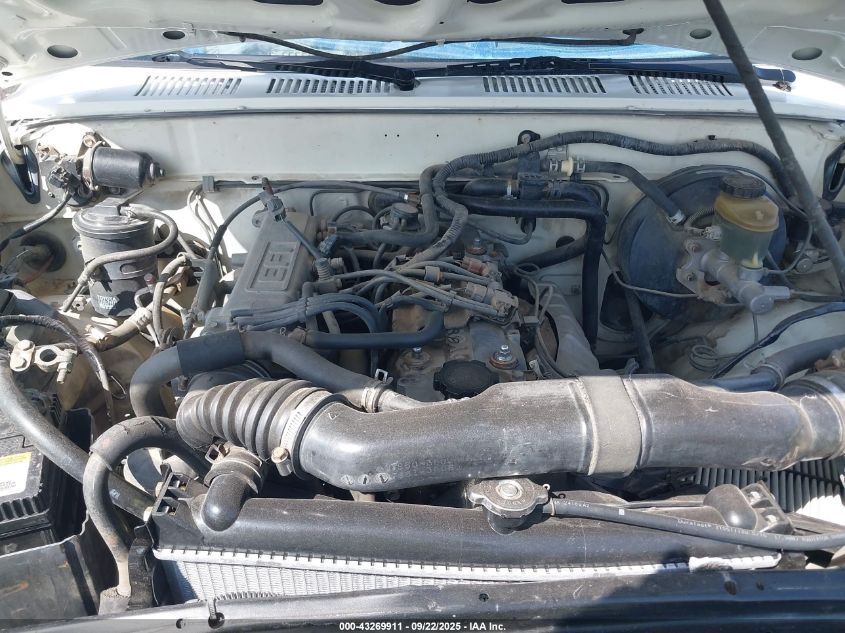 1994 Toyota Pickup 1/2 Ton Short Whlbase Stb VIN: 4TARN81A8RZ158542 Lot: 43269911