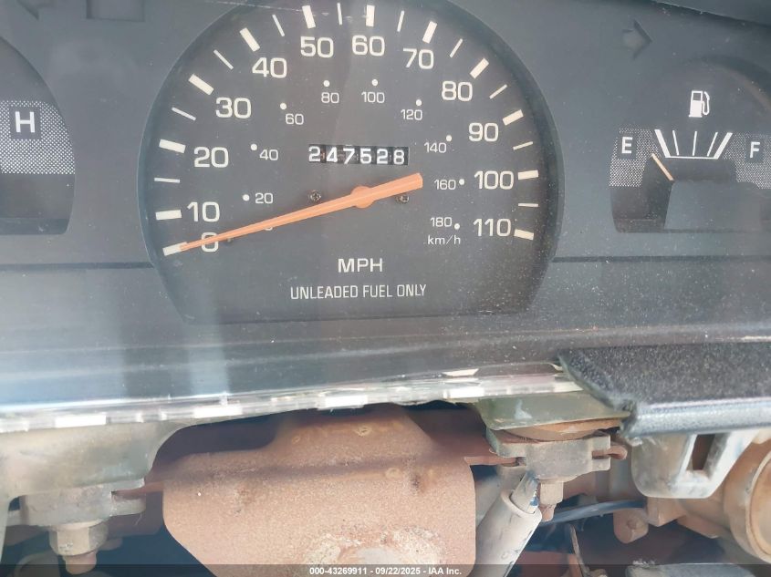 1994 Toyota Pickup 1/2 Ton Short Whlbase Stb VIN: 4TARN81A8RZ158542 Lot: 43269911