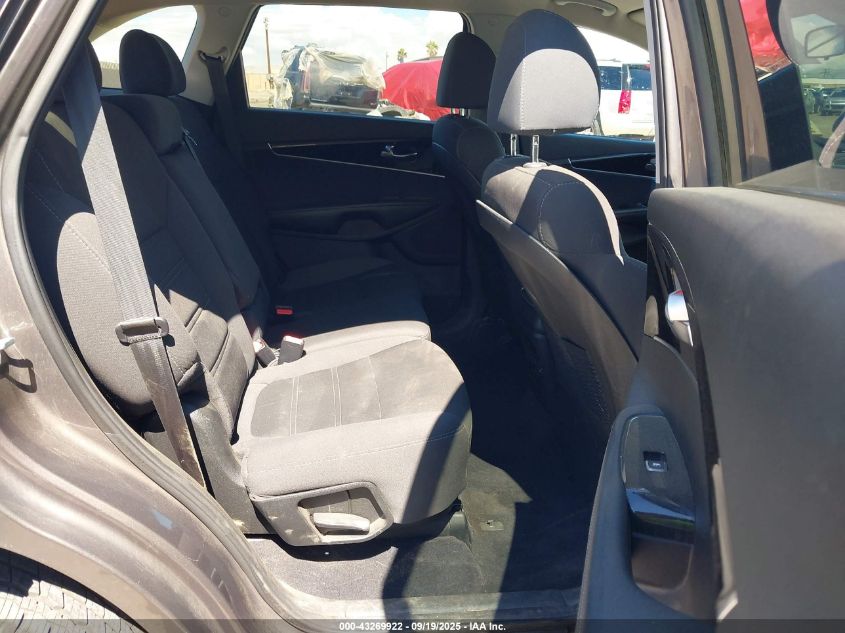 2019 Kia Sorento 3.3L Lx VIN: 5XYPG4A52KG469762 Lot: 43269922