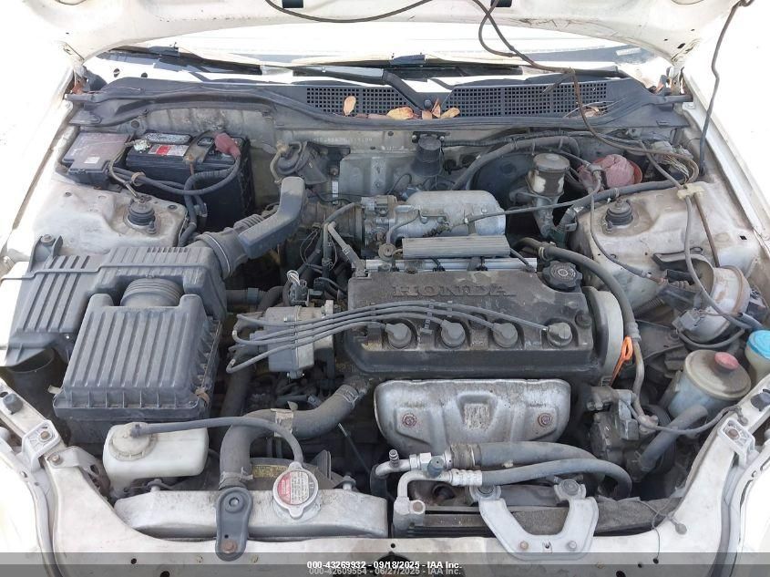 1998 Honda Civic Ex VIN: 1HGEJ8247WL119139 Lot: 43269932