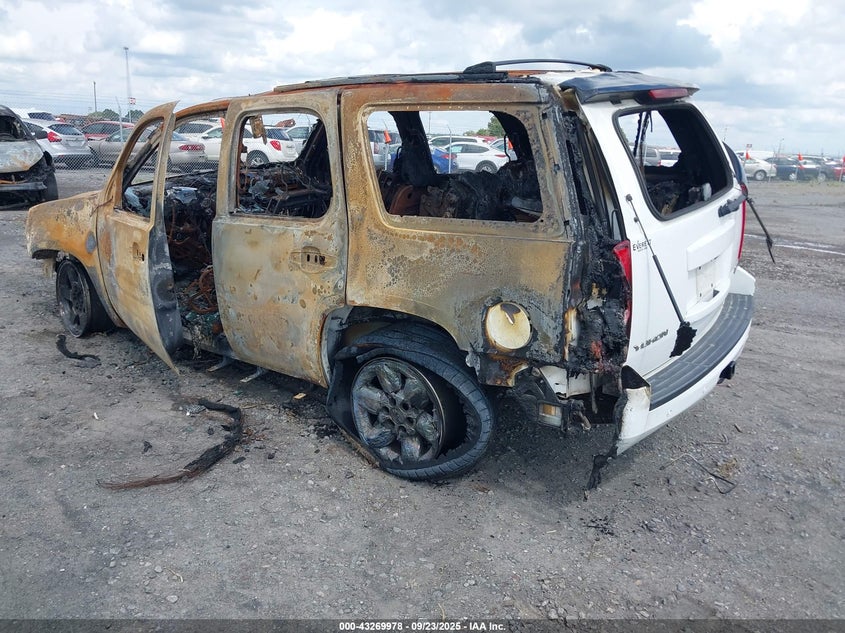 2013 GMC YUKON SLT - 1GKS1CE02DR354012