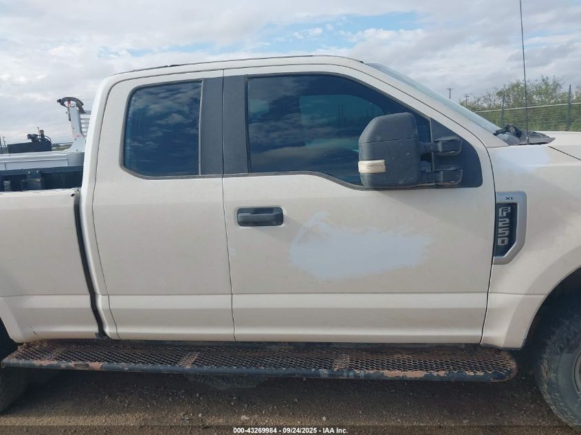2017 Ford F-250 Xl VIN: 1FT7X2B65HEC03116 Lot: 43269984
