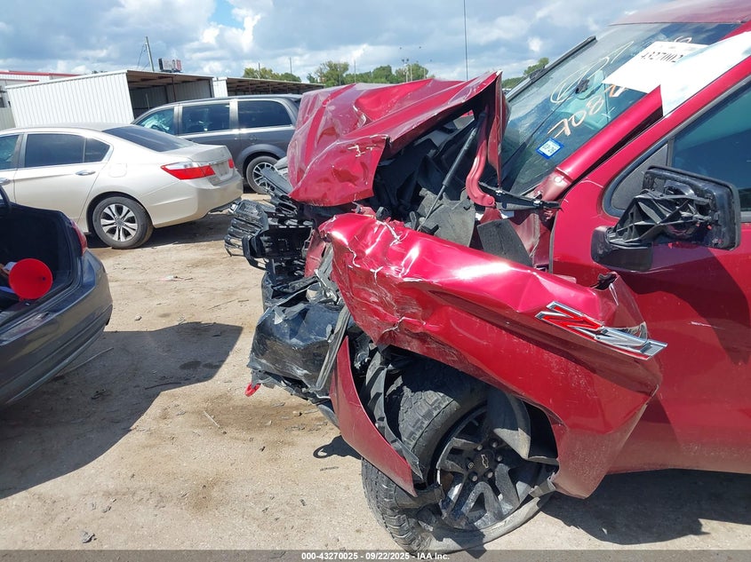 2020 CHEVROLET SILVERADO 1500 4WD  SHORT BED CUSTOM TRAIL BOSS - 1GCPYCEF1LZ161401