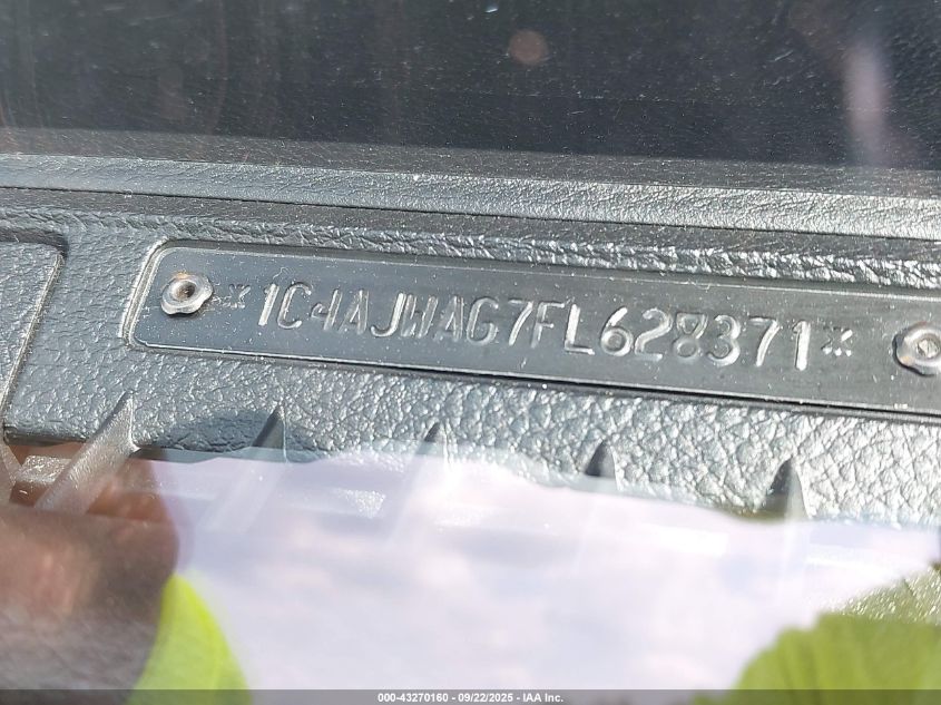 2015 Jeep Wrangler Sport VIN: 1C4AJWAG7FL628371 Lot: 43270160