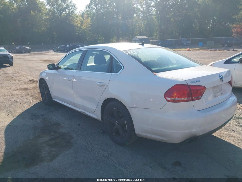 2014 VOLKSWAGEN PASSAT 1.8T WOLFSBURG EDITION - 1VWAT7A31EC039048