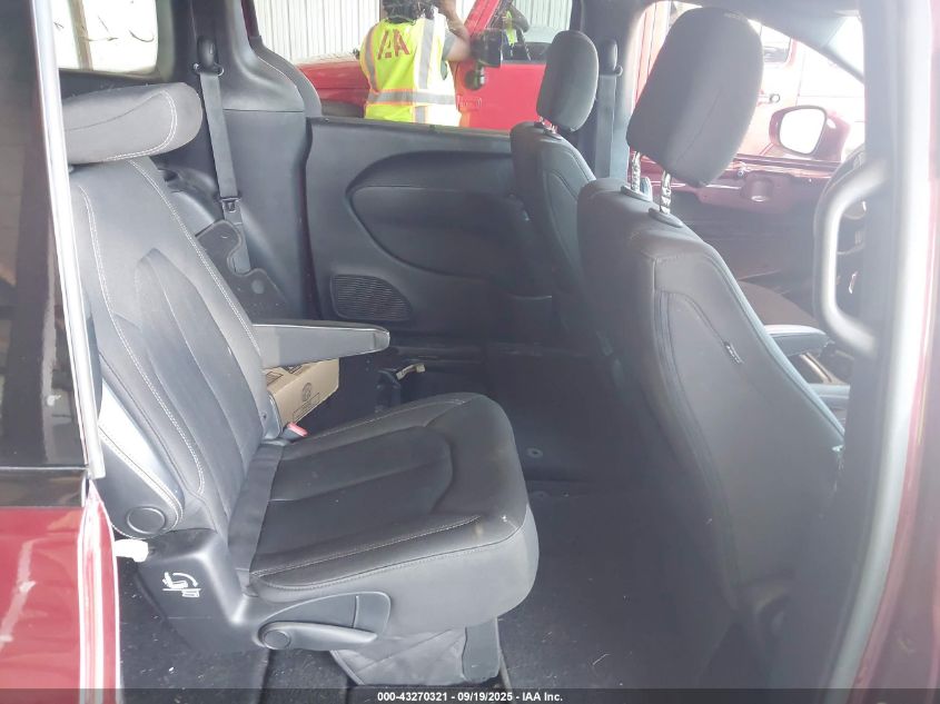 2019 Chrysler Pacifica Touring Plus VIN: 2C4RC1FG0KR604097 Lot: 43270321