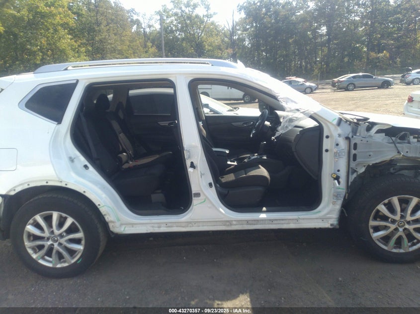 VIN JN8AT2MT4LW010709 2020 NISSAN ROGUE SV FWD