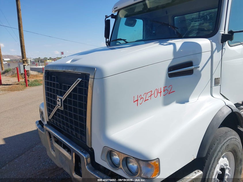 2012 Volvo Vhd VIN: 4V5KC9EG4CN560119 Lot: 43270452