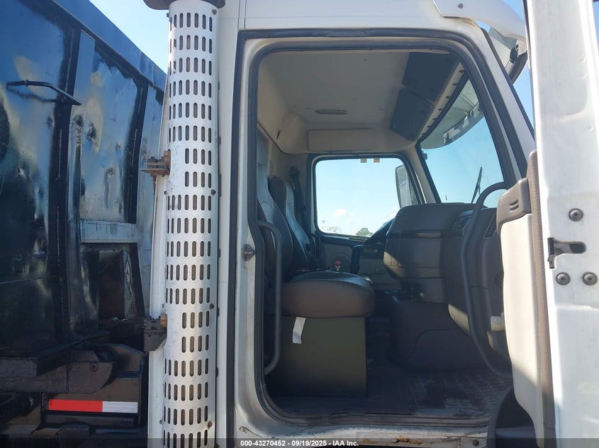 2012 Volvo Vhd VIN: 4V5KC9EG4CN560119 Lot: 43270452