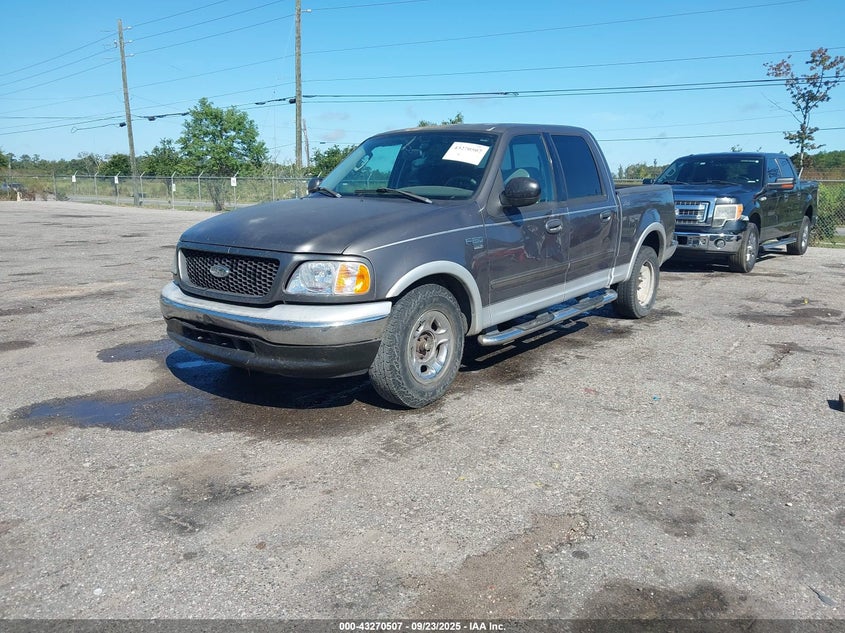 2003 Ford F-150 Lariat/Xlt grey truck gasoline 1FTRW07L83KD24716 photo #3