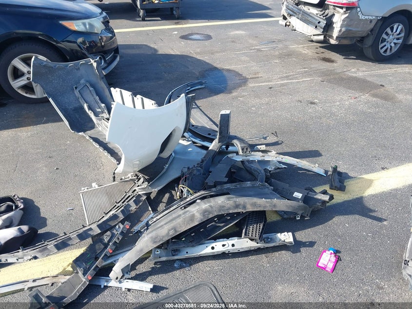 2017 CHEVROLET IMPALA 1LT - 1G1105SA0HU162246