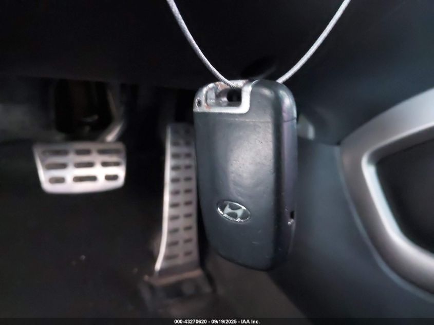 2013 Hyundai Veloster VIN: KMHTC6AD5DU142833 Lot: 43270620