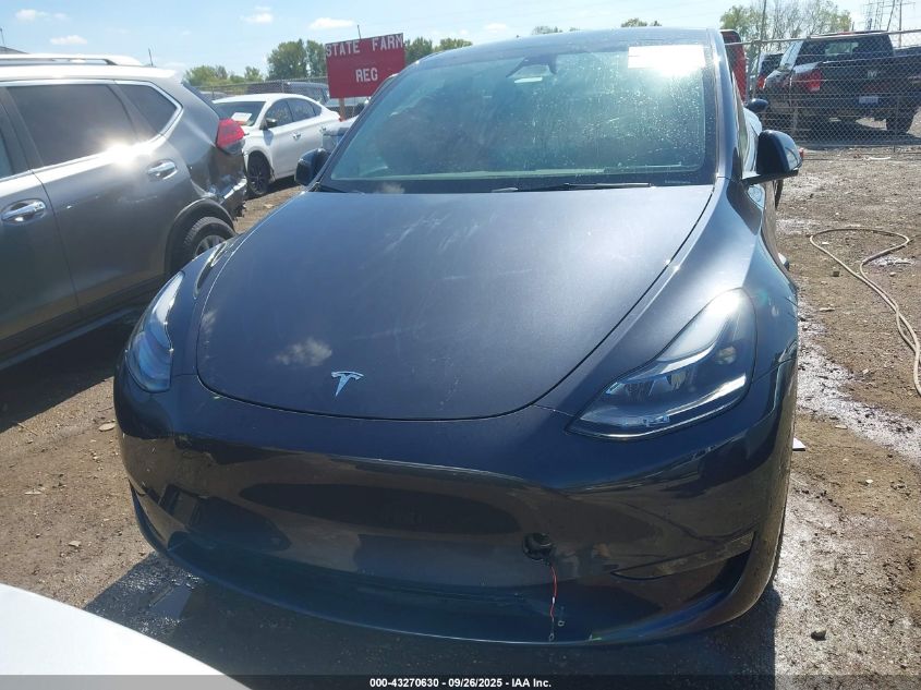 2024 Tesla Model Y Long Range Dual Motor All-Wheel Drive VIN: 7SAYGDEE5RA249757 Lot: 43270630