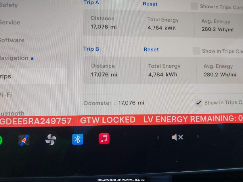 2024 Tesla Model Y Long Range Dual Motor All-Wheel Drive VIN: 7SAYGDEE5RA249757 Lot: 43270630