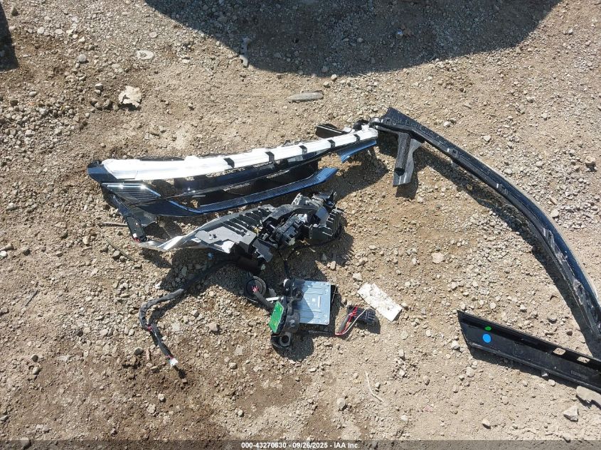 2024 Tesla Model Y Long Range Dual Motor All-Wheel Drive VIN: 7SAYGDEE5RA249757 Lot: 43270630