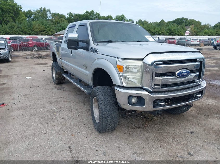 FORD F-250 LARIAT
