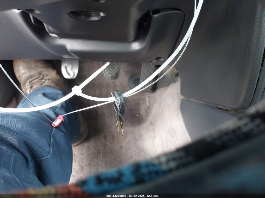 1996 Subaru Legacy Outback VIN: 4S3BG4853T6370288 Lot: 43270999