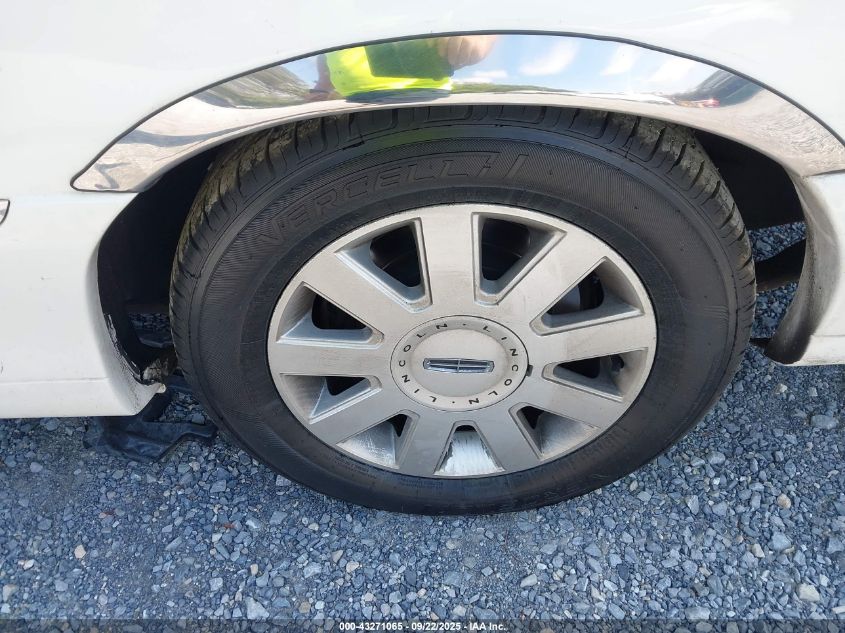 2006 Lincoln Town Car Executive VIN: 1LJFM88W36Y608043 Lot: 43271065