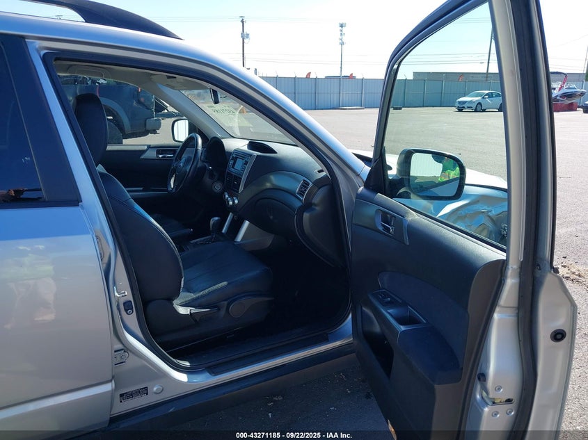 2013 SUBARU FORESTER 2.5X LIMITED - JF2SHAEC0DH417783