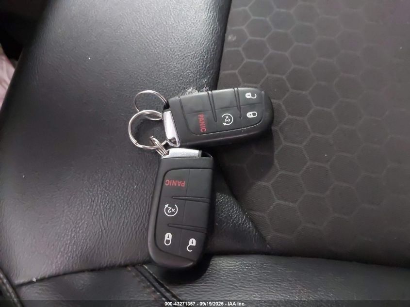 2018 Jeep Compass Latitude Fwd VIN: 3C4NJCBB6JT181905 Lot: 43271357