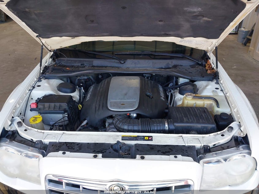 2C3AA63H05H157170 2005 CHRYSLER 300C photo no. 10
