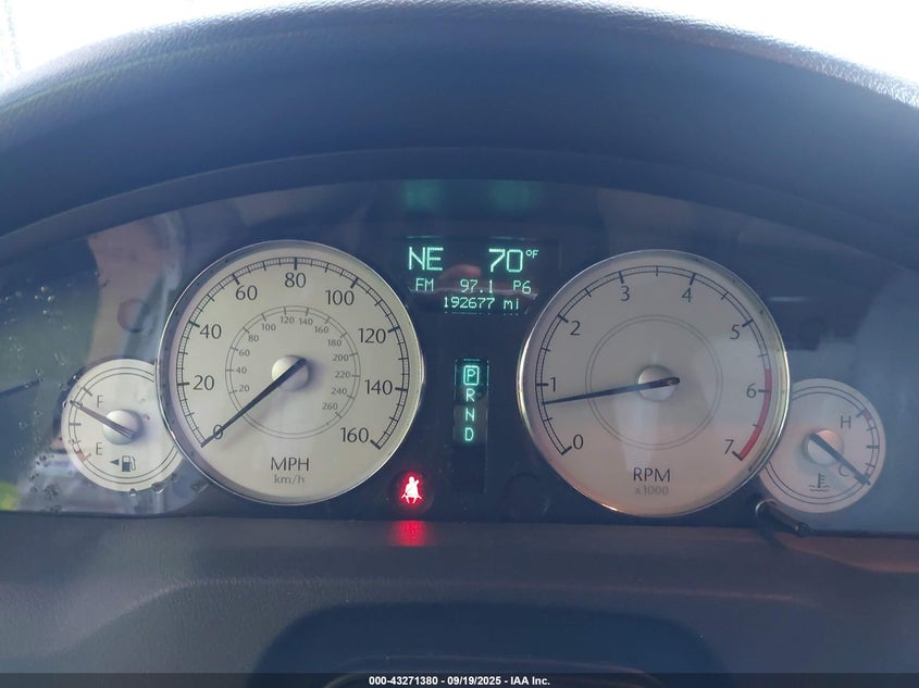 2C3AA63H05H157170 2005 CHRYSLER 300C photo no. 7