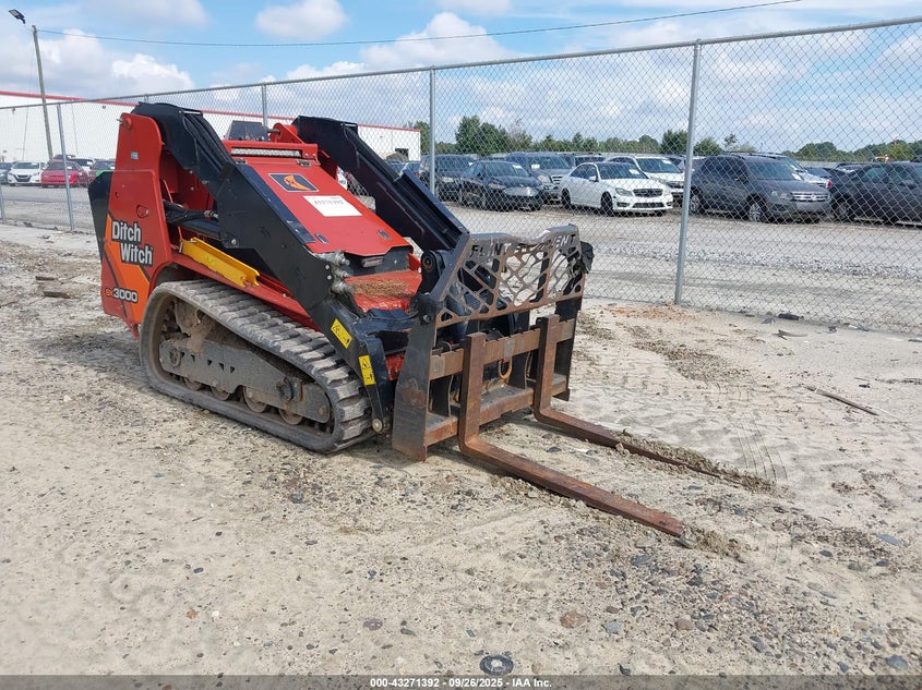 2023 DITCH WITCH SK3000  (VIN: DWPSK30XKP0000437)