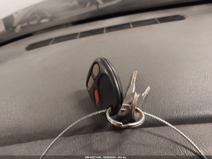 2000 GMC Sierra 2500 Sle VIN: 1GTGK29U8YE131816 Lot: 43271426