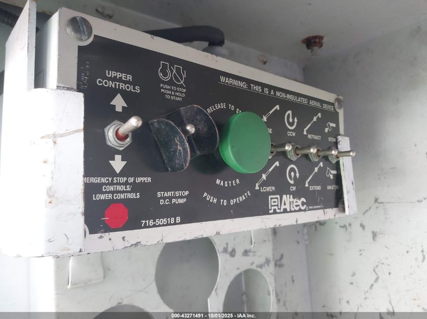 2008 Ford F-450 Chassis Xl/Xlt VIN: 1FDXF46Y48EA55305 Lot: 43271491