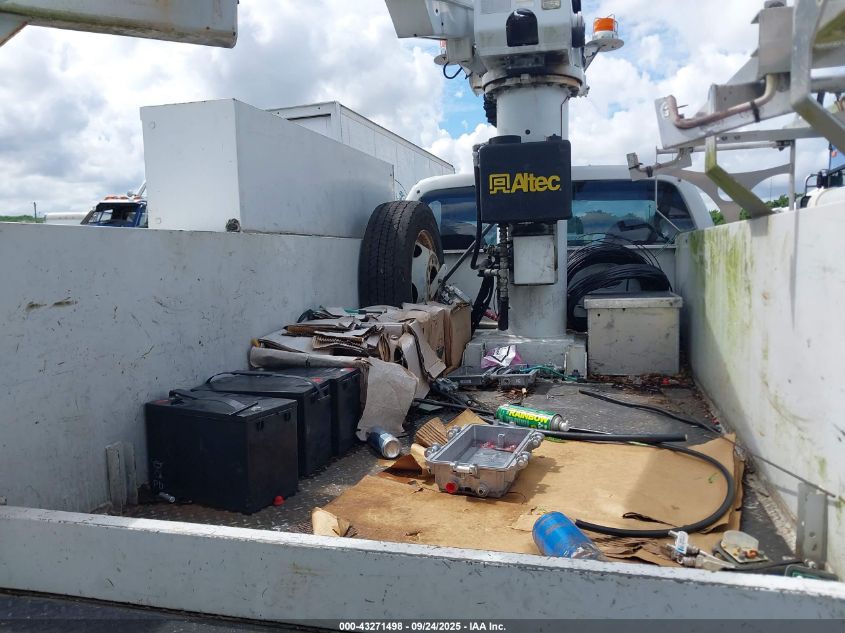 2009 Ford F-450 Chassis Xl/Xlt VIN: 1FDAF46Y49EB25960 Lot: 43271498