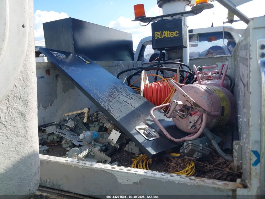 2008 Ford F-450 Chassis Xl/Xlt VIN: 1FDXF46Y48ED45432 Lot: 43271504