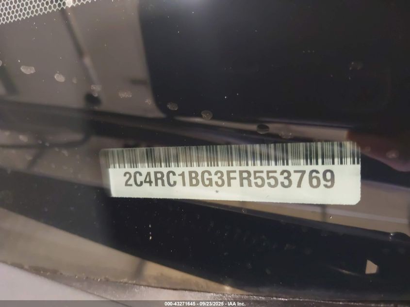 2015 Chrysler Town & Country Touring VIN: 2C4RC1BG3FR553769 Lot: 43271645