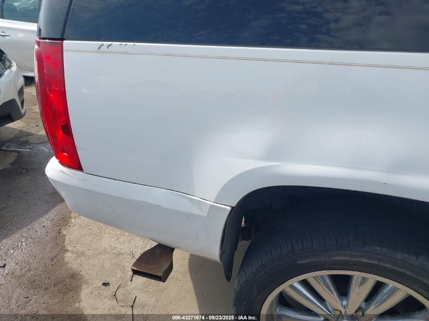 2007 GMC Yukon Xl 1500 Slt VIN: 1GKFC16007R340953 Lot: 43271674