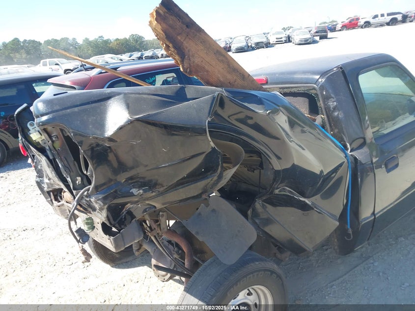 2000 Mazda B2500 Se/Sx VIN: 4F4YR12C3YTM22609 Lot: 43271749