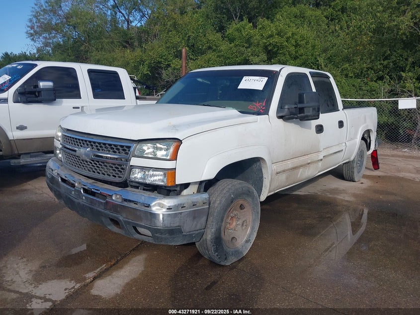 1GCGC13U93F201147 2003 CHEVROLET SILVERADO photo no. 2